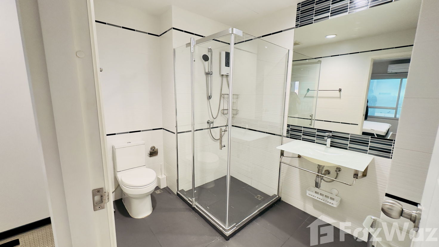 picture 1 Bedroom Condo for sale at Centric Sea - 6/7