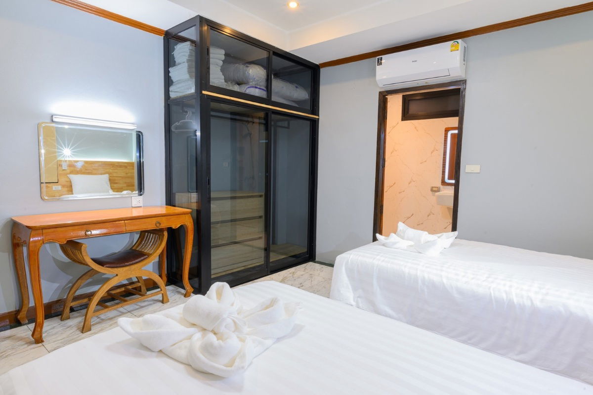 รูป  Luxury Pool Villa For rent near jomtien beach - รูปที่ 10/13