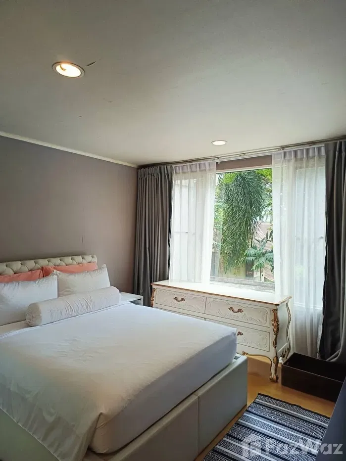 รูป . 5651878 - รูปที่ 1/14