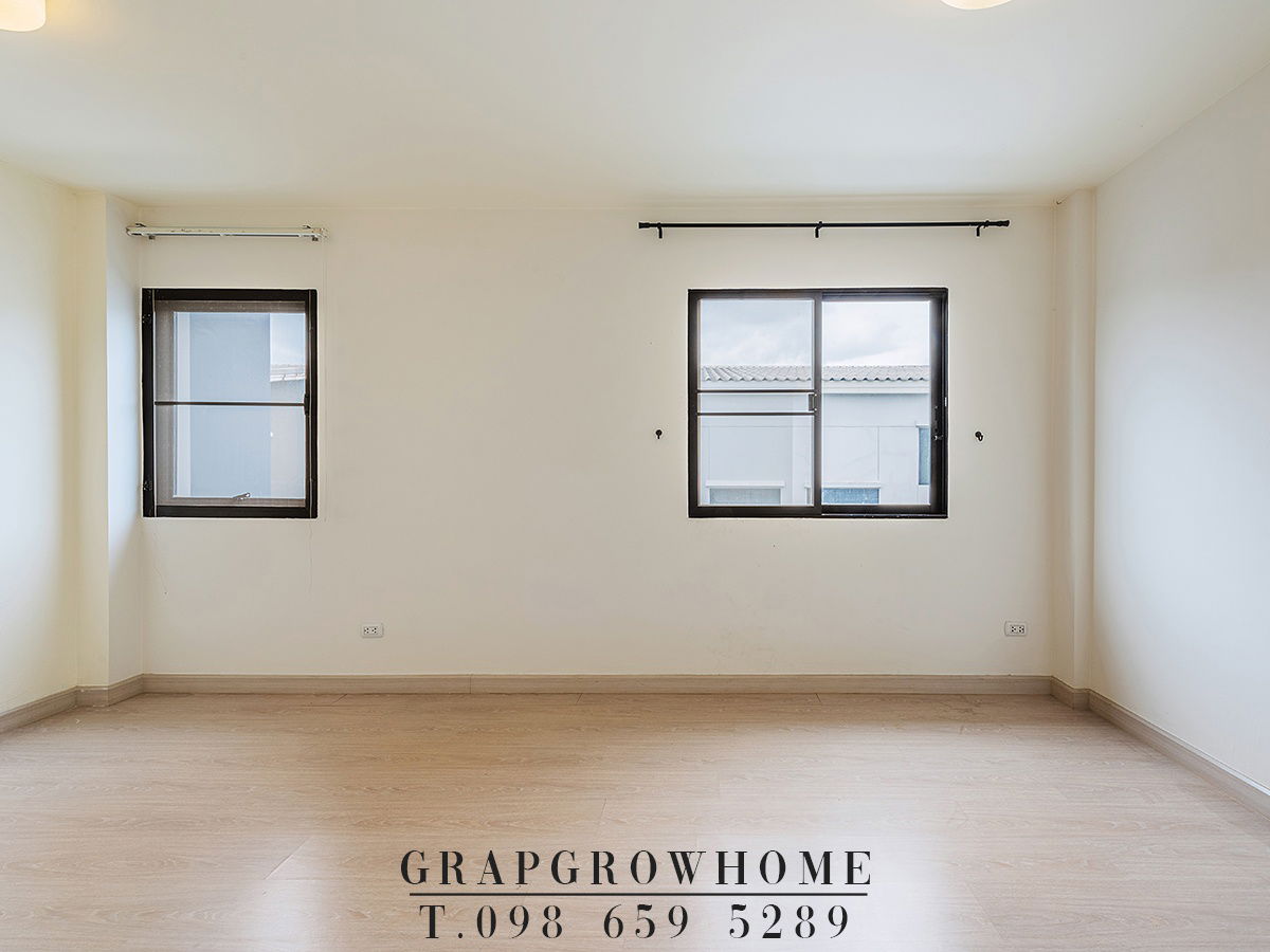 picture 3-storey townhouse, Eco Space Bangna-Wongwaen, near Mega Bangna-Expressway-Suvarnabhumi Airport - 25/28