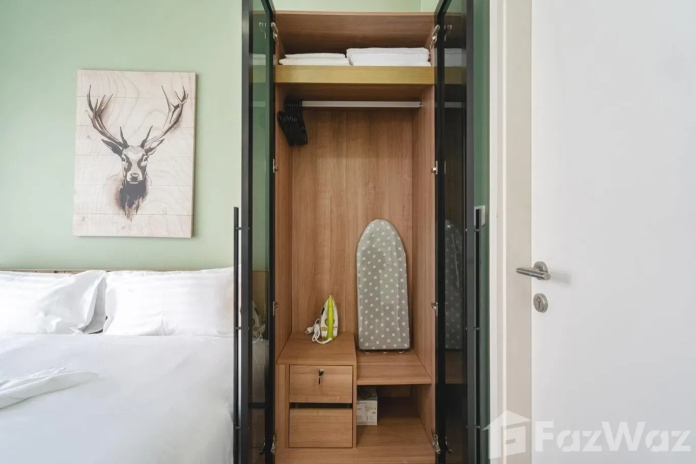 picture The Deck Condominium Patong for Sale - 8/17