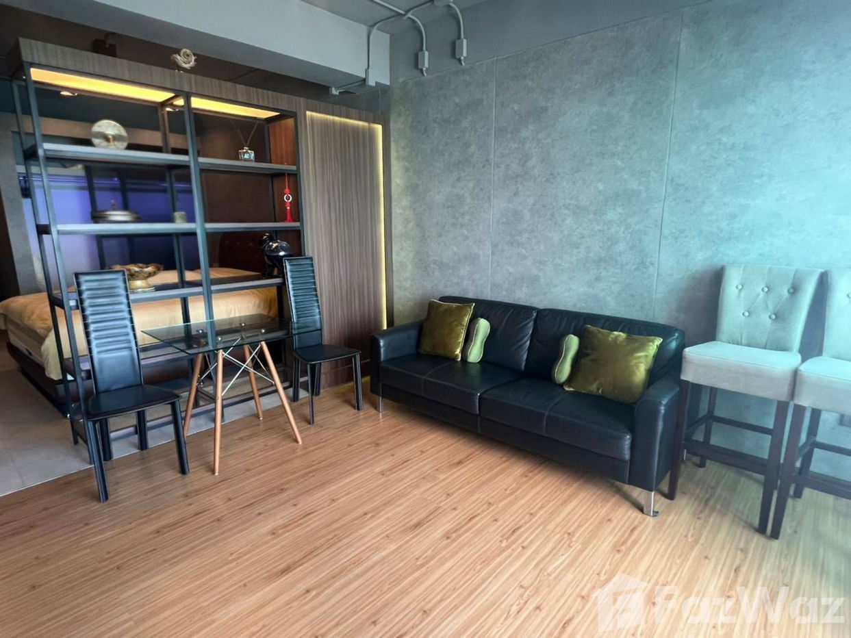 picture Invest In Prime Real Estate: Stunning Studio Condo In Jomtien Plaza - 6/9