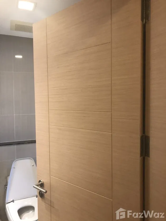 picture Studio Condo Opportunity at The Palm Wongamat Beachfront - 13/14