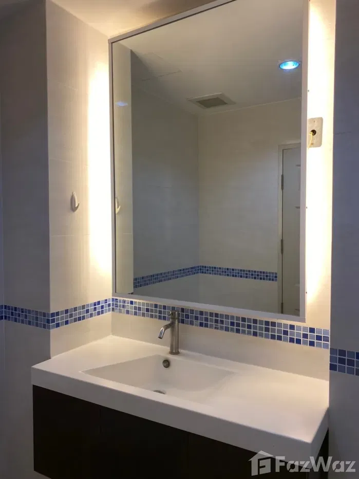 picture 1 Bedroom at Life Sathorn 10 - 10/18