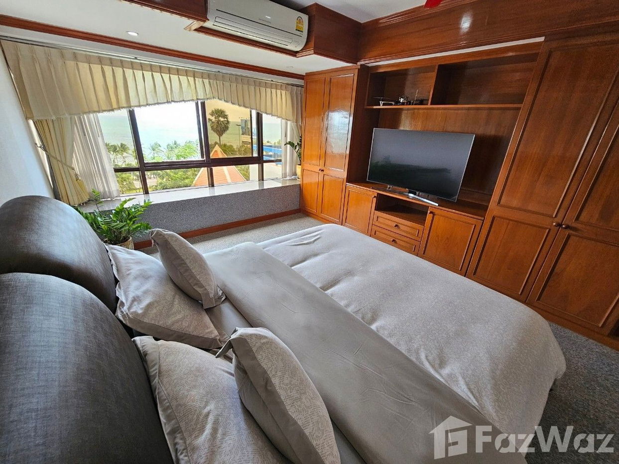 picture 2 Bedroom Condo for sale at Jomtien Plaza Condotel - 8/21