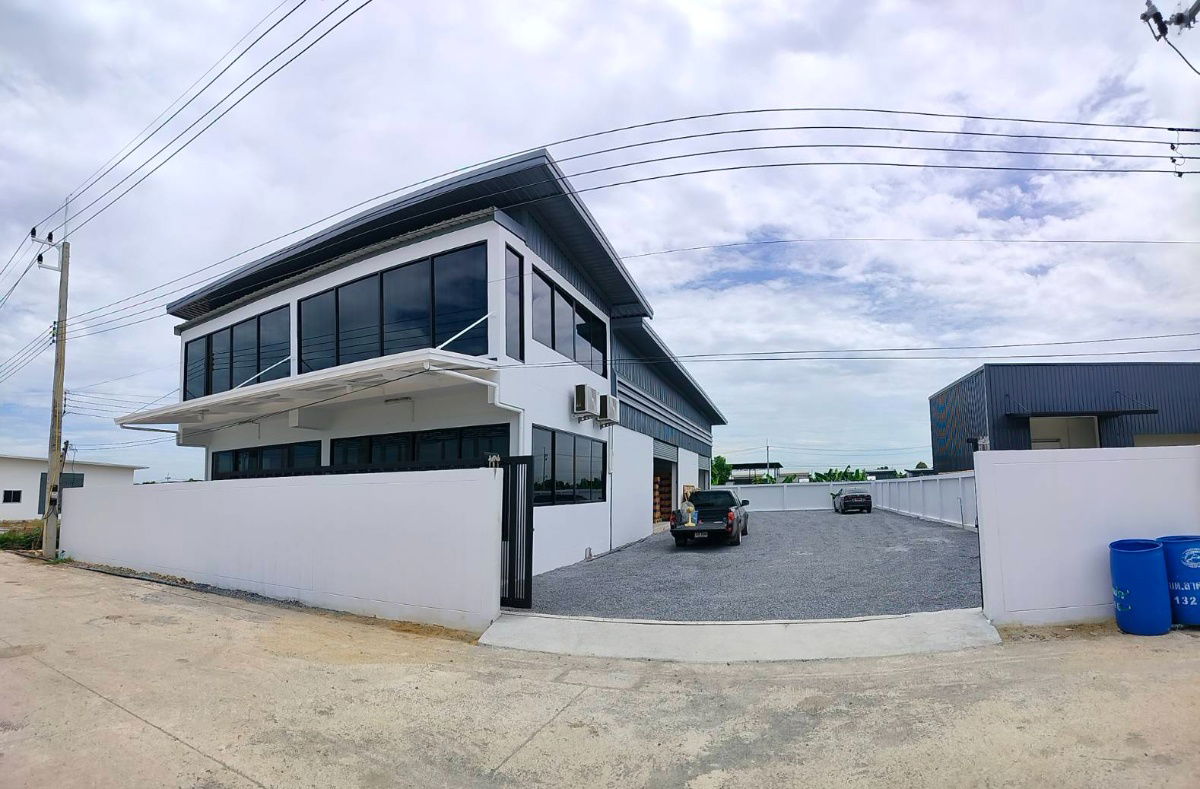 picture Land + buildings for sale (warehouse, factory, storage) - 10/10