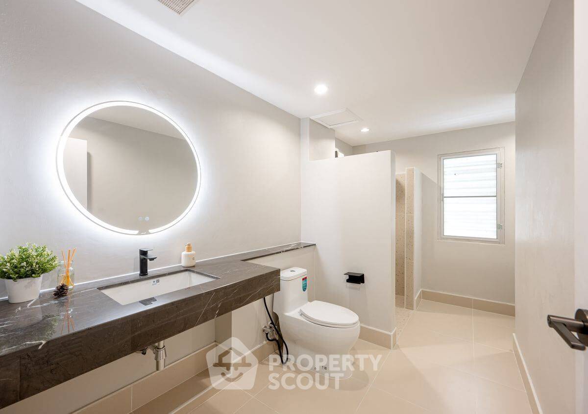 รูป บ้าน 5-ห้องนอน ใกล้ BTS หมอชิต (ID 2251804) - รูปที่ 27/32