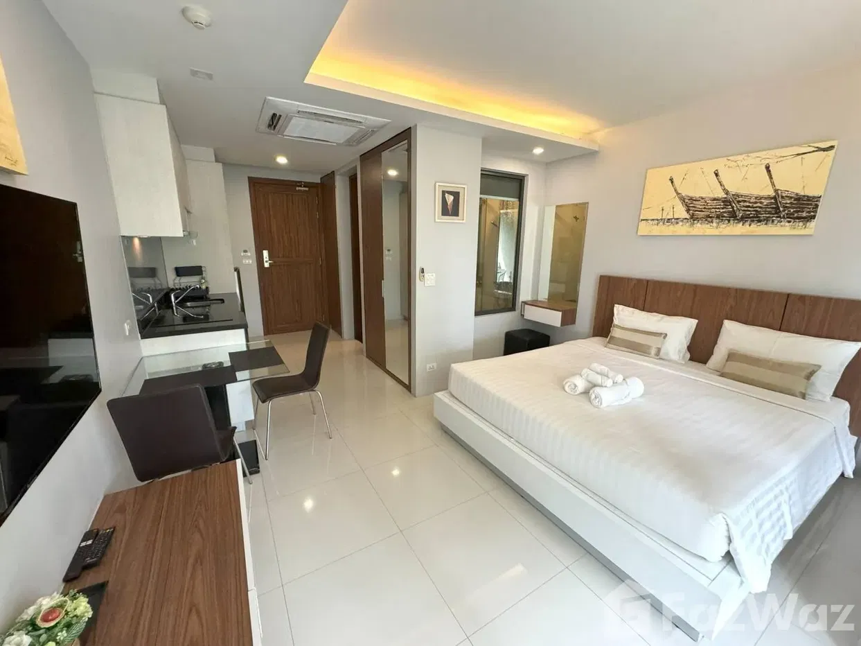 picture Stunning 35 m² Condo at "At The Tree" in Rawai, Phuket - 17/21
