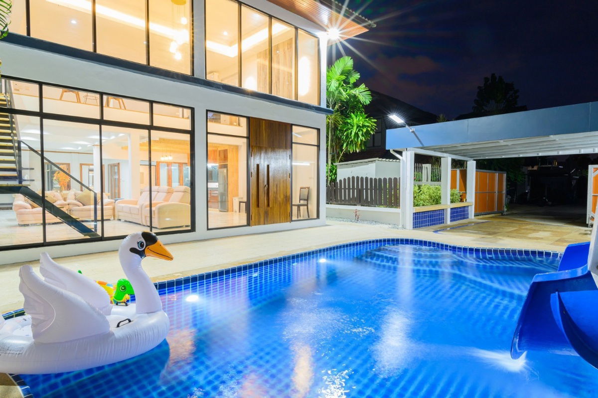 รูป  Luxury Pool Villa For rent near jomtien beach - รูปที่ 13/13