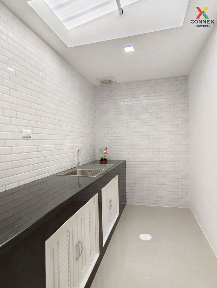 picture For Sale Townhouse/Townhome  , Baan Pruksa 18 Bangyai , newly renovated , Bang Mae Nang , Bang Yai , Nonthaburi , CX-127579 ✅ Live chat with us ADD LINE @connexproperty ✅  - 9/12