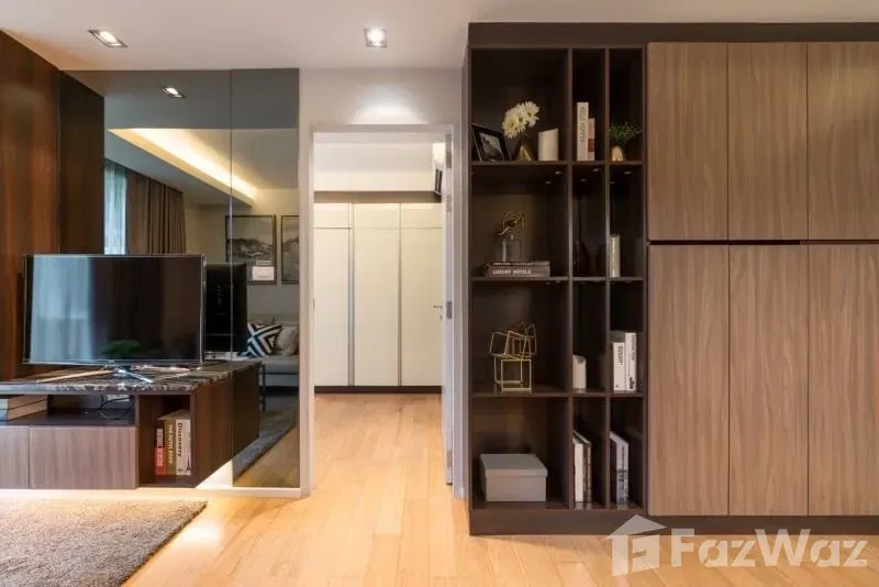 picture Unlock the Epicentre of Metropolitan Living: 48 SqM Condo Just ฿8,300,000! - 5/11