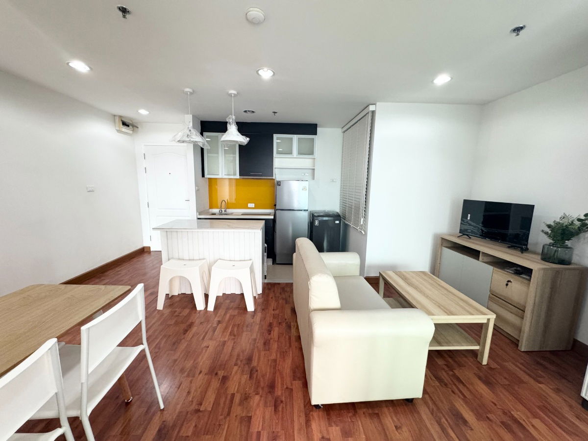 picture Airport link Hua mak 3.4 km. Price  13,500 Baht Condo Bangkok Horizon Ramkhamhaeng ( Rental ) - 4/6