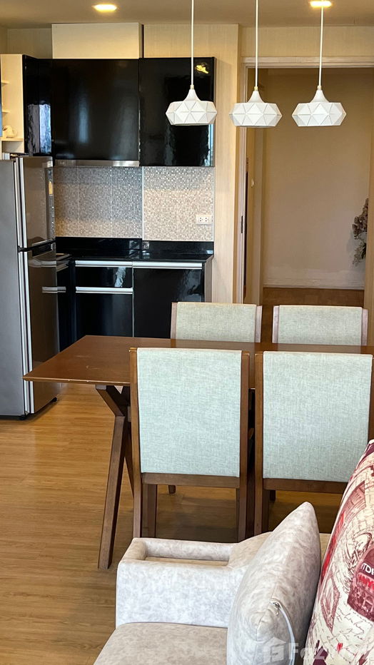 picture 2 Bedrooms Splendid Condo Kata Beach - 5/11