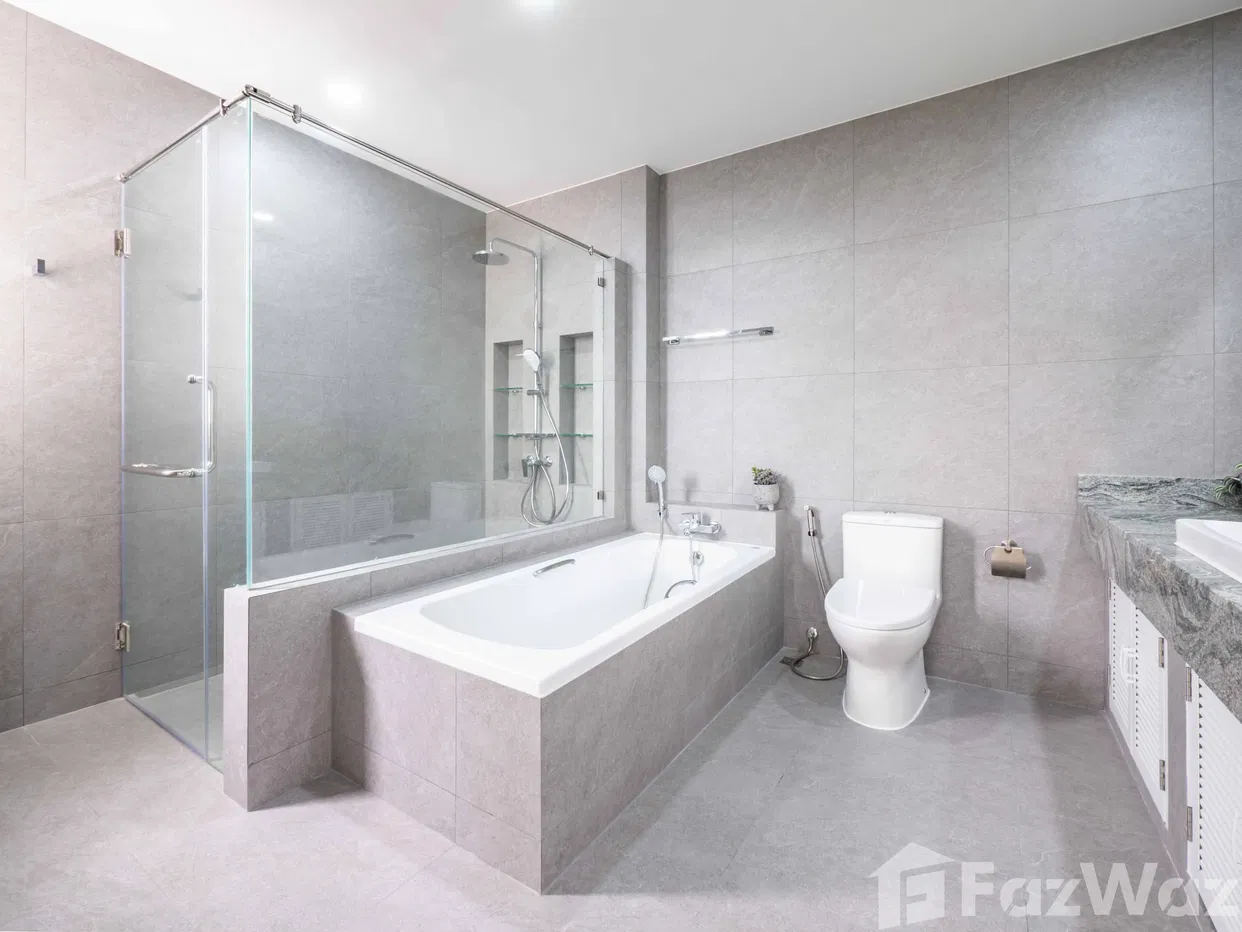 picture 3 Bedroom Townhouse for sale in Chalong, Phuket - 13/21