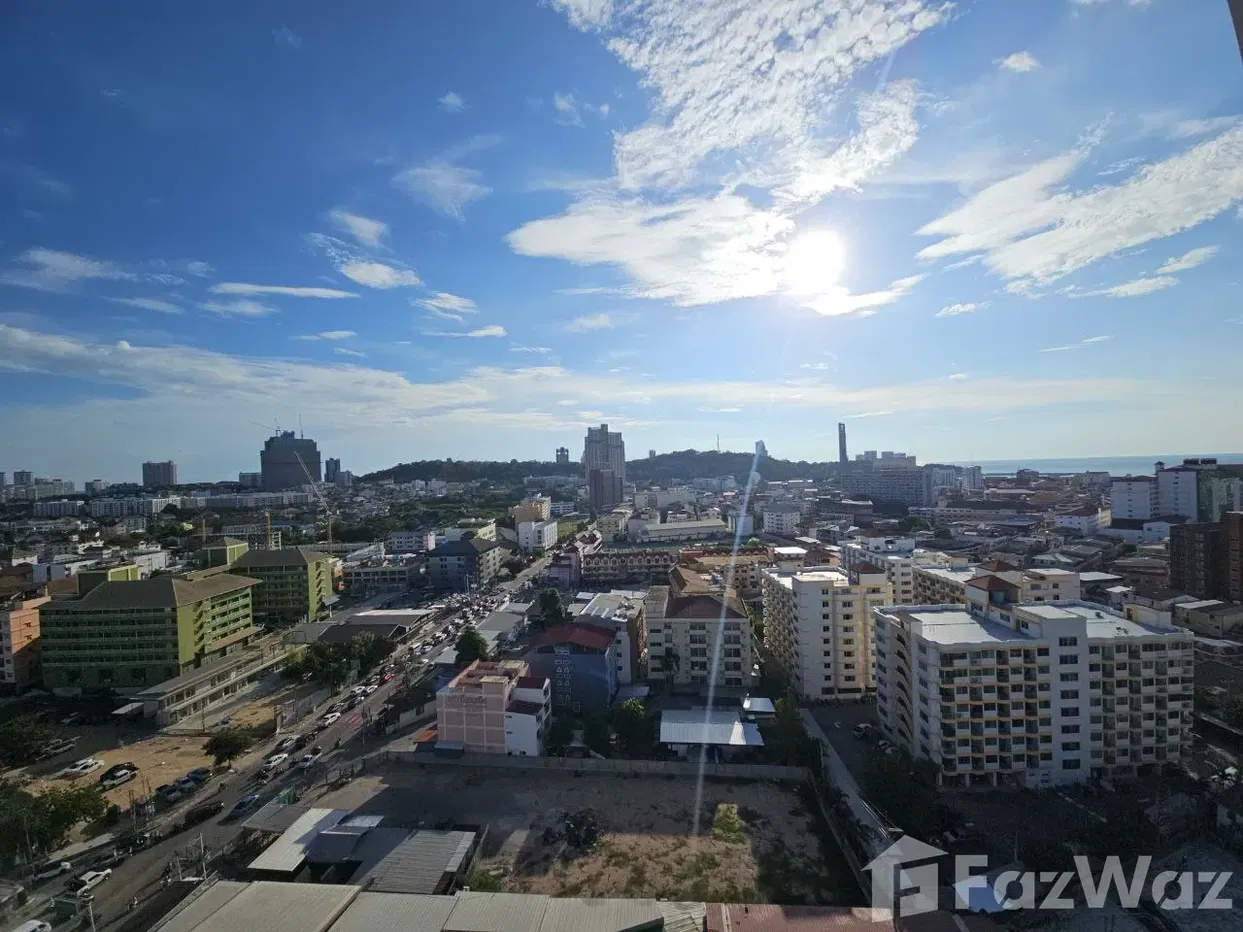 picture Super Deal 2, bedroom condo in Central Pattaya. Great ROI - 1/15