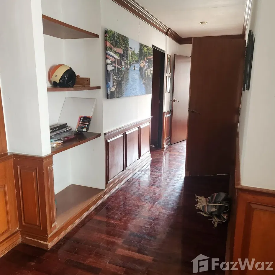 picture Spacious 3-Bedroom Condo at Regent on the Park 1 - 13/21