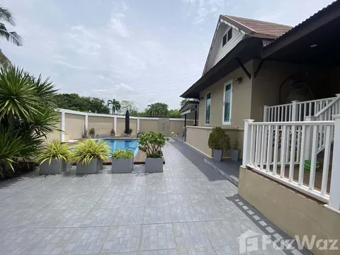 Dhewee Resort – Corner Unit Home for Sale with Private Pool