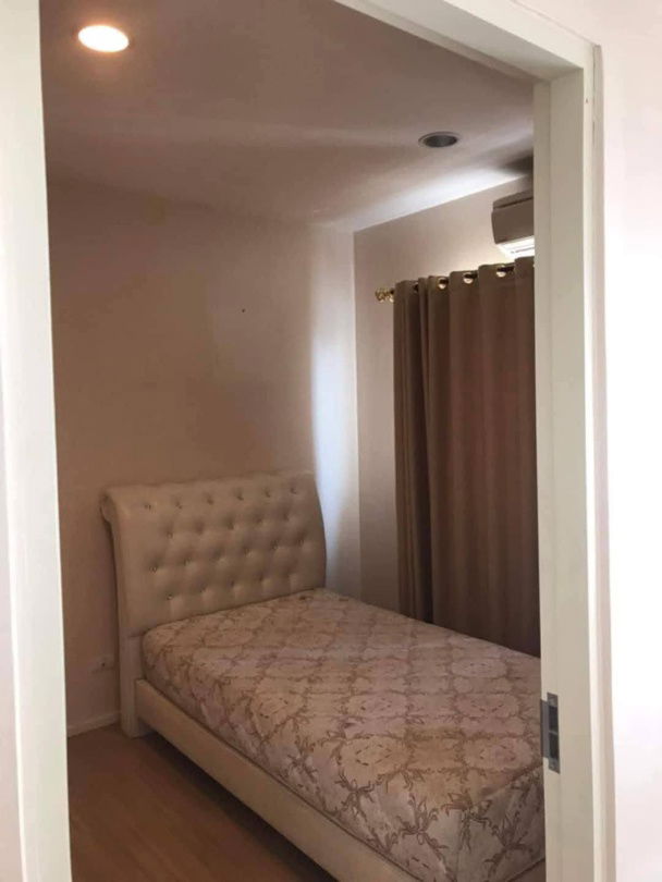 picture Baan Klang Muang Chokchai 4, price 30,900 baht/month. Interested parties, please contact 089-4282491, 084-6283752, or add us on Line @rghome4u - 10/20