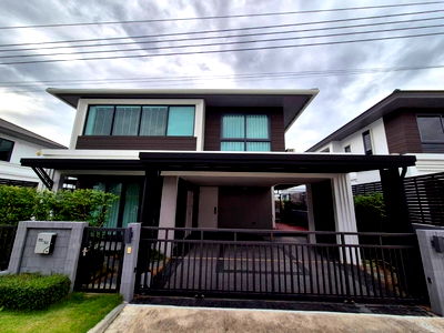 Houses for sale Rajapruk University : Urgent sale: Grand Britannia Ratchapruek-Rama 5 at a special price of 13 million baht, 3 bedrooms, 4 bathrooms.