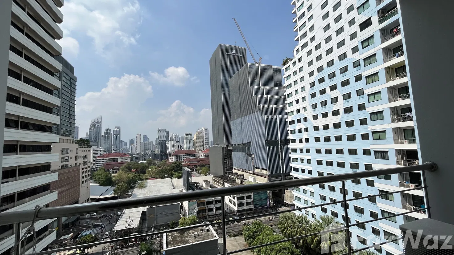 picture Luxury Living in Khlong Toei Nuea: Savour an Urban Oasis Today! - 13/13