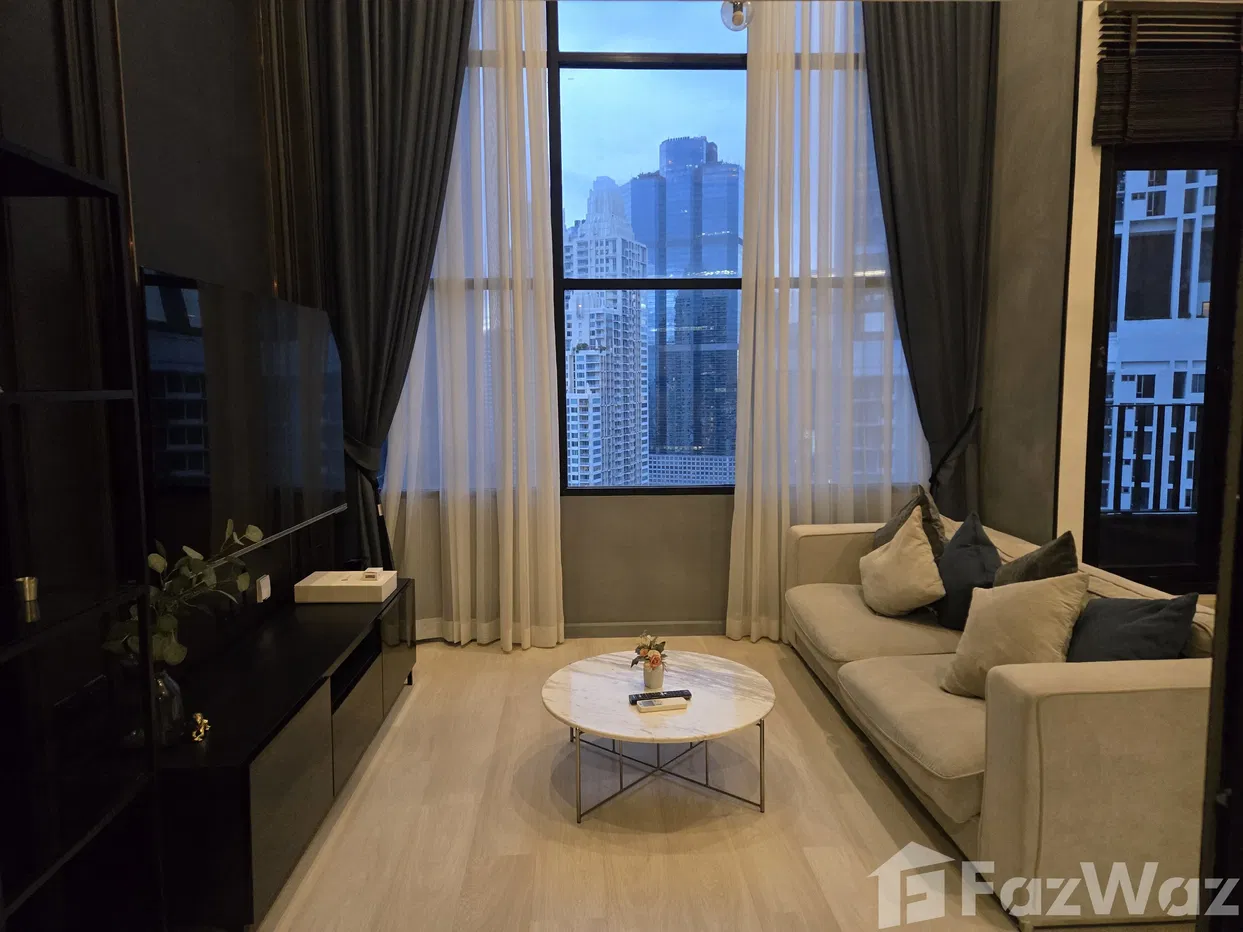 picture Luxury Condo in Prime CBD location in Bangkok - 1/11