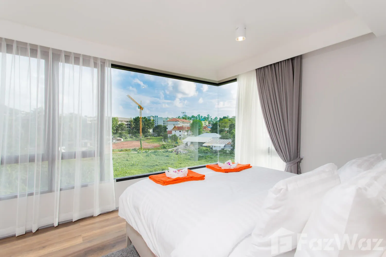 2 Bedroom Condo for sale at 6th Avenue Surin  13509 - image 2