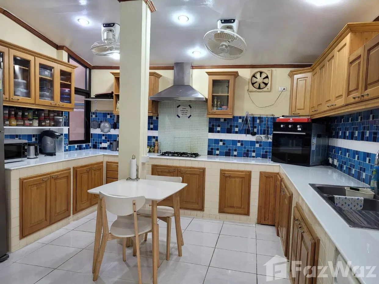 picture Pool Villa in quiet area of Patong 10 mins walk to the Beach - 15/31