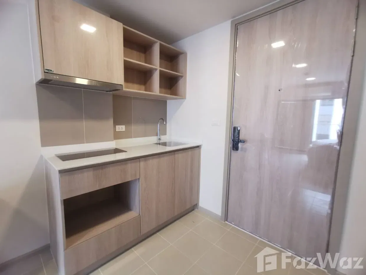 picture Pool View Condo For sale - 5/9