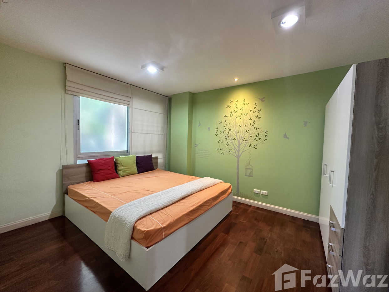 picture 2 Bedroom Condo for sale at 49 Plus - 2/11