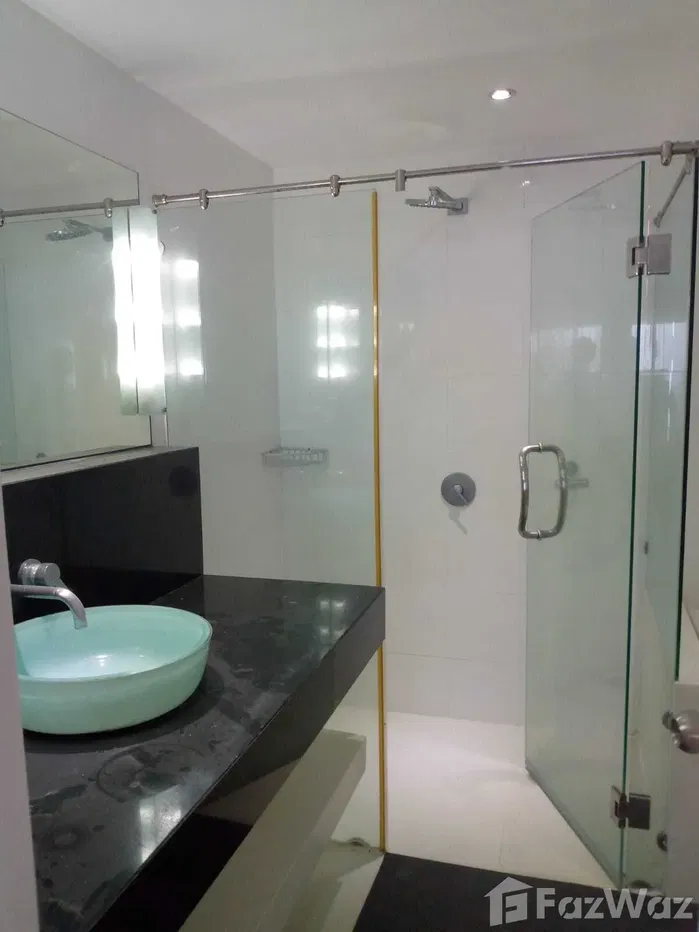 picture 2 Bedroom Condo for Sale in Sunset Plaza - 17/19