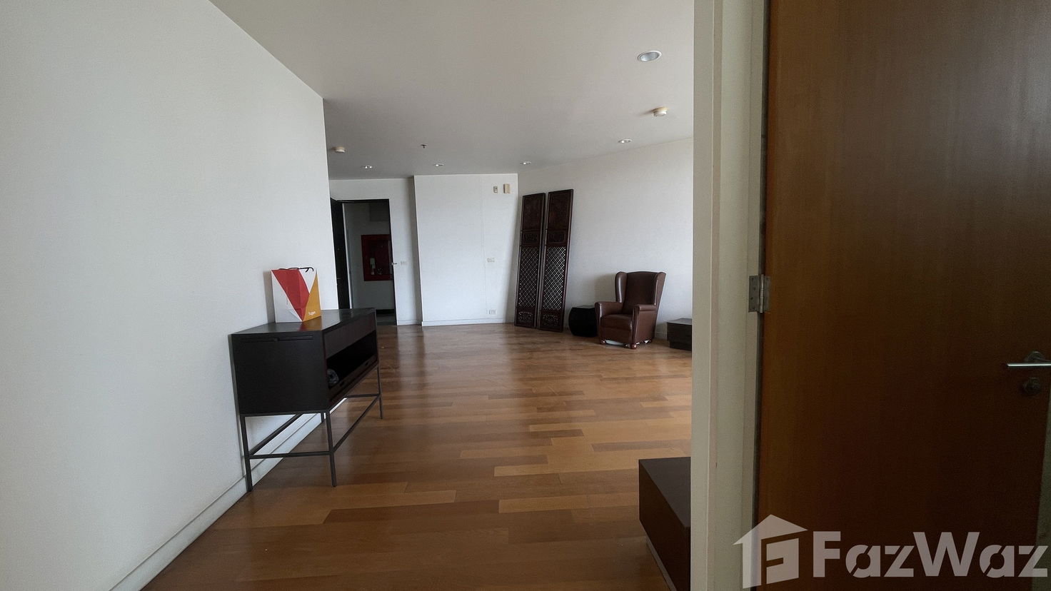 picture Two Bedrooms Condo for sale - 11/17