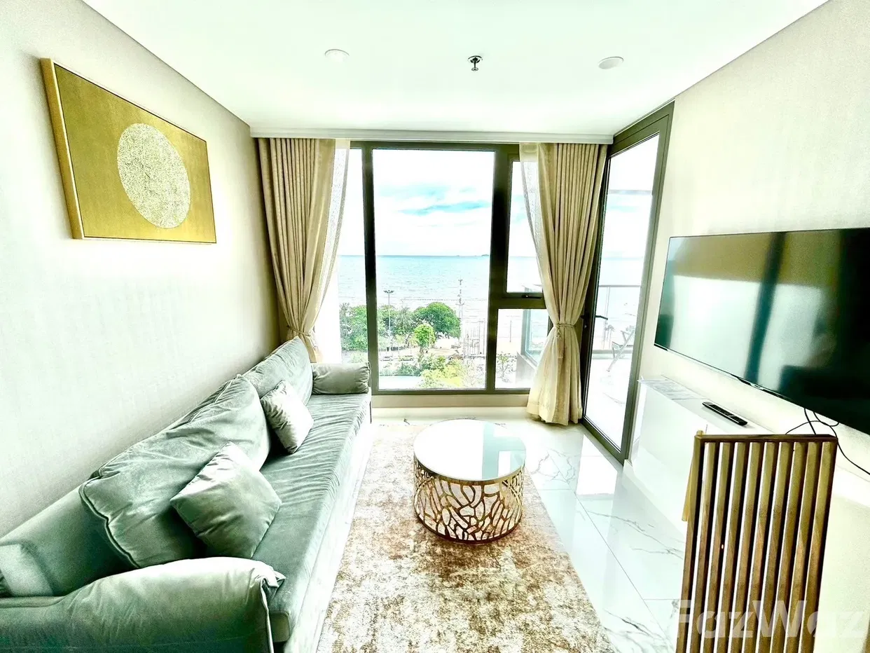 picture Stunning View direct to sea view close to the beach - 2/11
