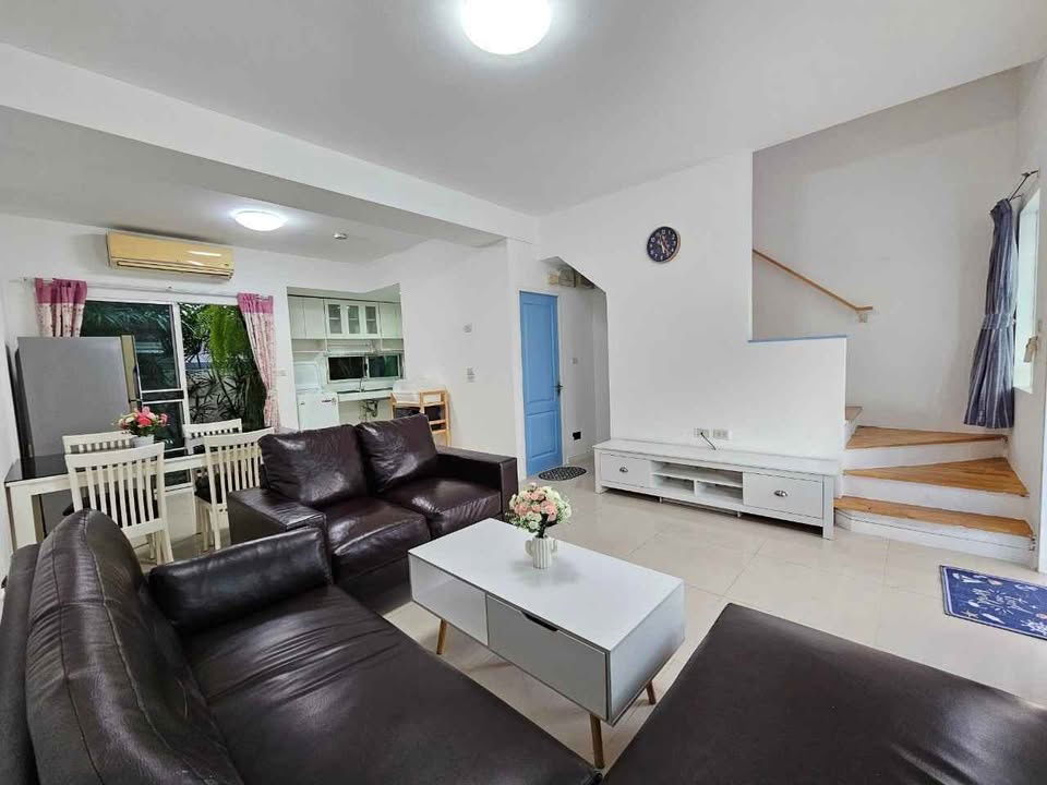 รูป MN04880 - Baan Mai Rama9 - Srinakarin - รูปที่ 2/8