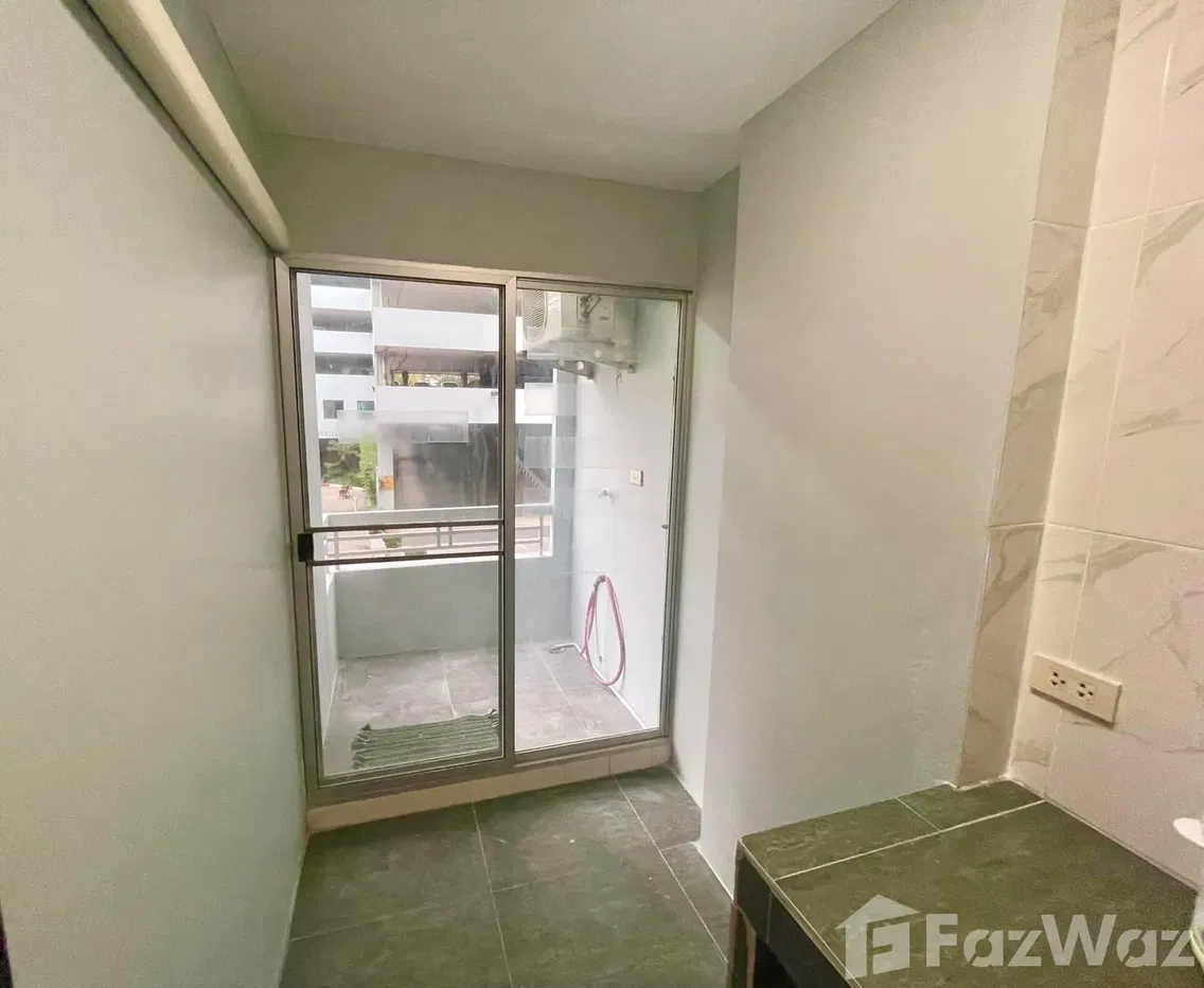 picture Live the Good Life at Lumpini Sukhumvit 77! - 9/15