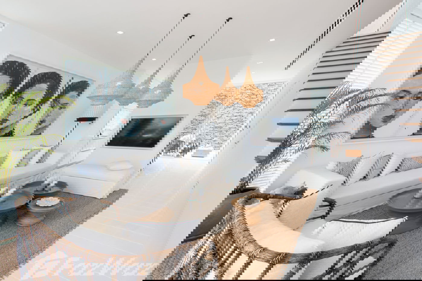 รูป วิลล่าให้เช่า 2 ห้องนอน ใน บ่อผุด, สุราษฎร์ธานี 1701402 - รูปที่ 2/16