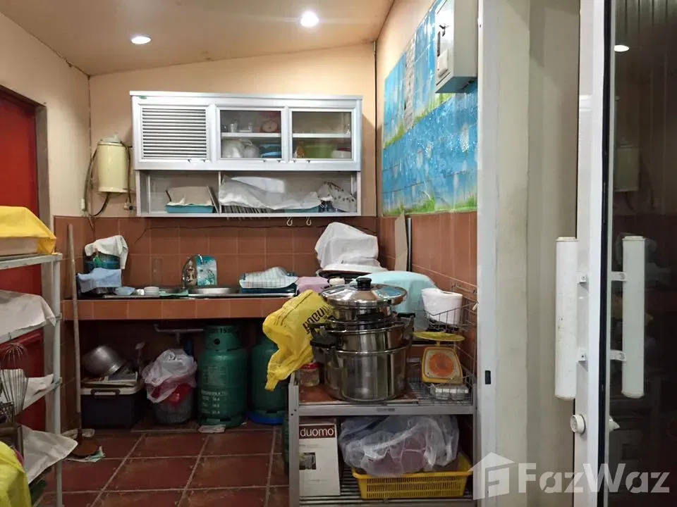 picture 6 Bedroom Townhouse for sale in Lat Phrao, Bangkok - 8/44