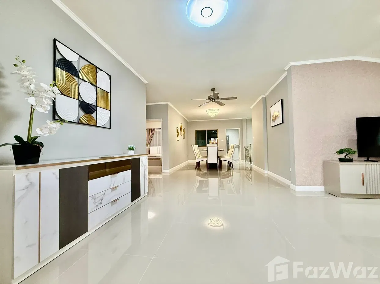 picture 4 Bedroom Villa for sale at Wantana Village - 7/27