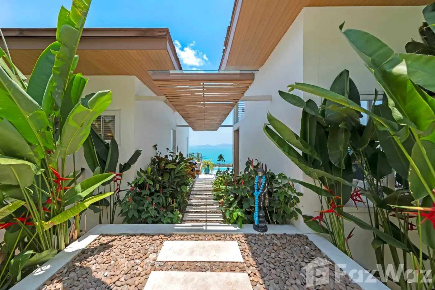 picture Luxury Living at Pacific Palisade Residence - 10/32