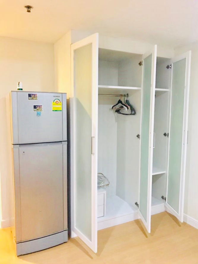 picture OMG3002  < Available 15-Aug-25 >  Studio - BTS Nana - for RENT @ [ The Trendy condo ] - 3/7
