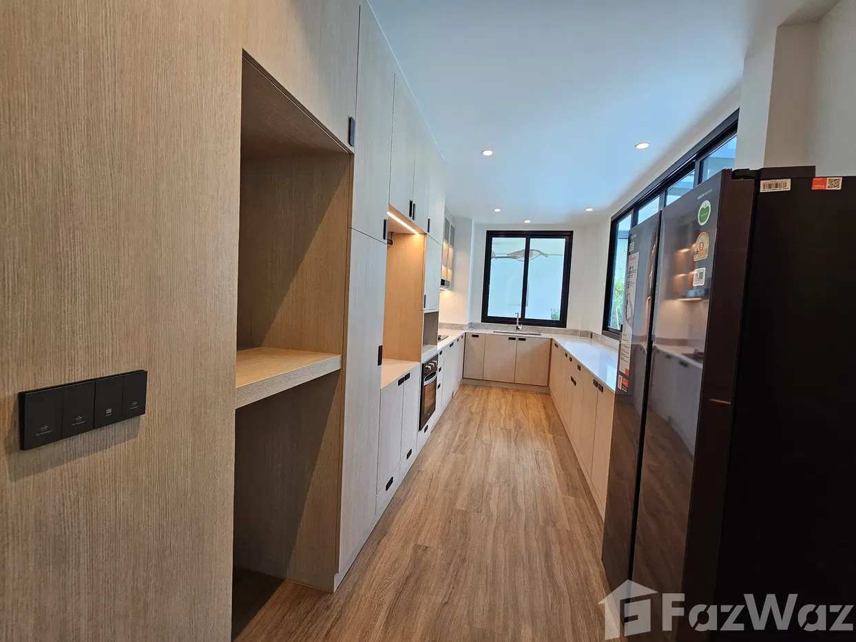 picture 4 Bedroom Villa for Rental at Nimman Village 1945046 - 9/19