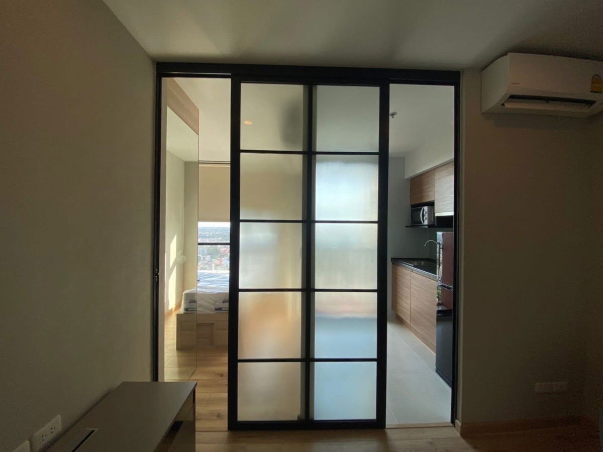 picture Forrent Brix Condominiums  New - 5/8