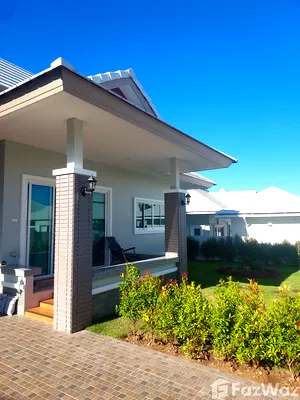 Houses for sale Prachaubkirikhan : 3 Bedroom House for sale at Emerald Valley