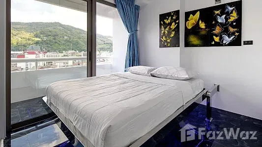picture Ultra Modern Apartment For Sale - 6/18