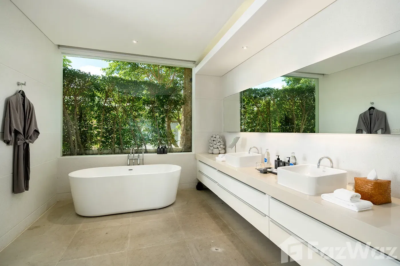 picture 5 Bedroom Crown Jewel of Samujana with 360 Degree Views - 4/18
