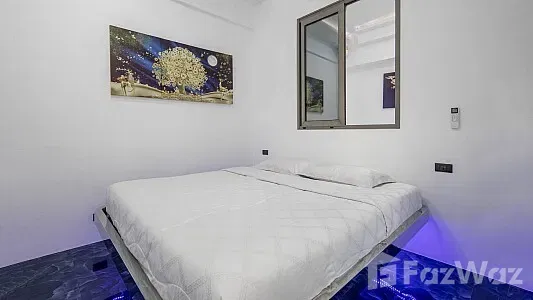 picture Ultra Modern Apartment For Sale - 9/18