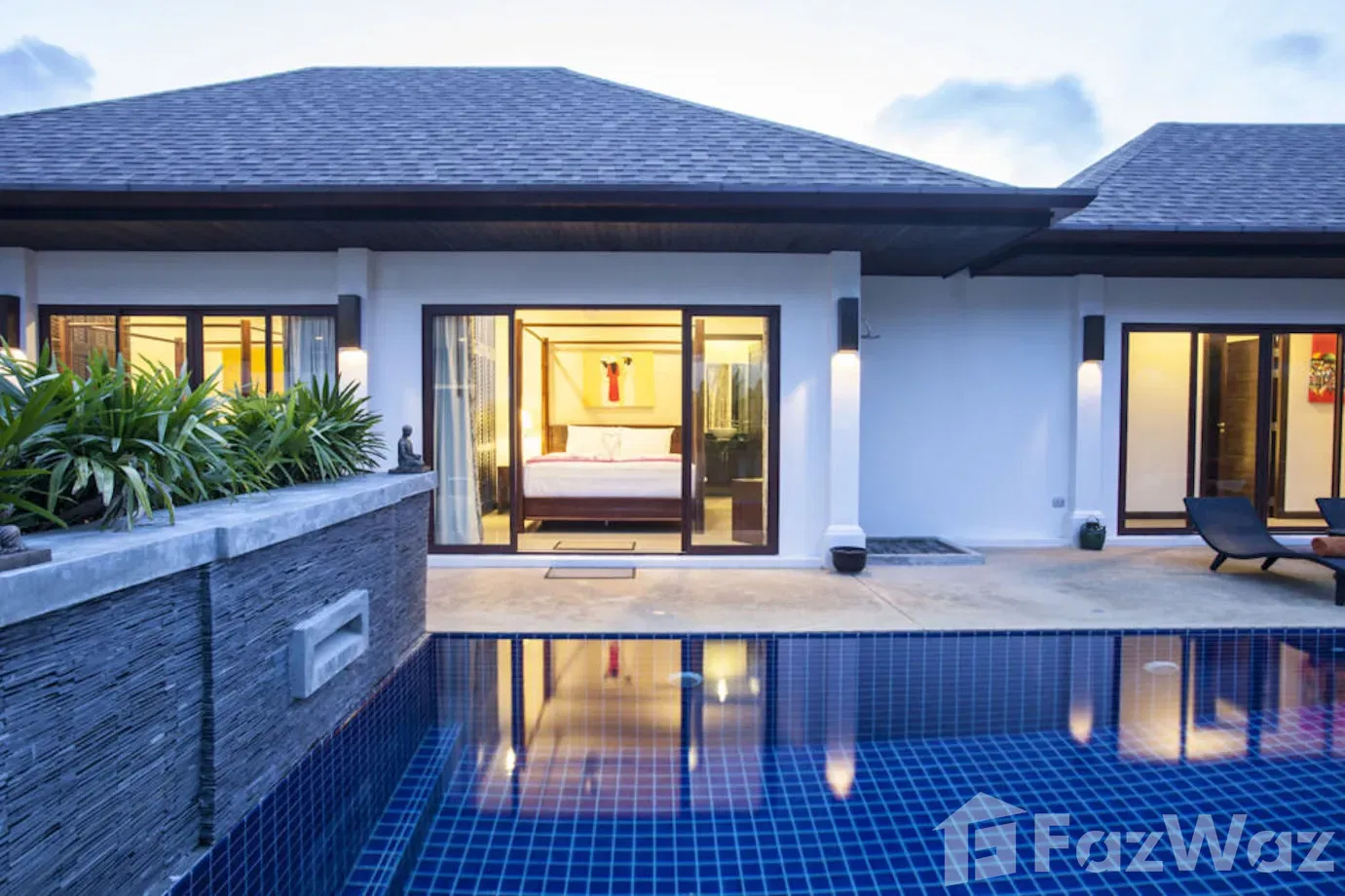 picture 4 Bedroom Villa in Rawai - 4/25