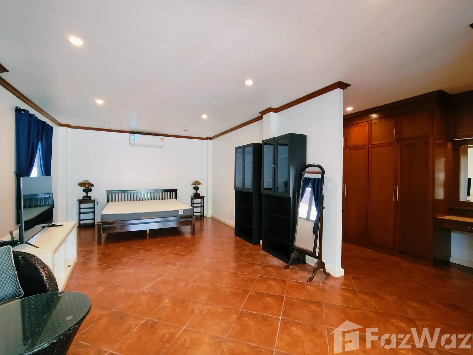 Cozy Villa With Pool And Large Garden 5563767 - image 5