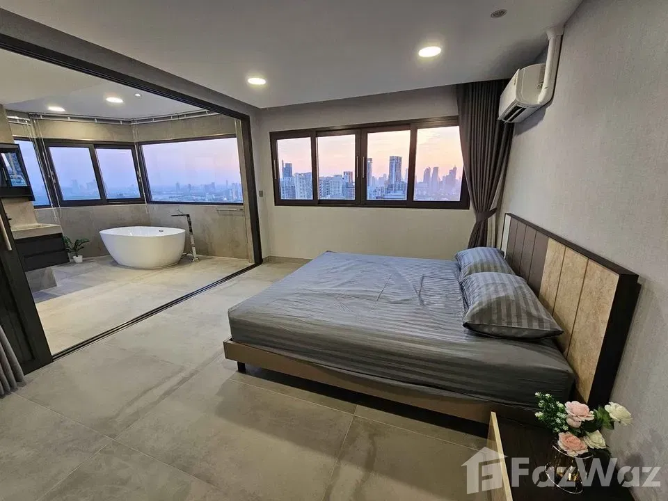 picture 3 Bedroom Condo for sale at The Waterford Diamond - 14/23