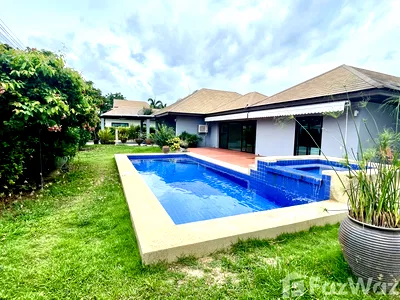 Houses for rent Hua Hin Market Village : Villa for Rent with 3 Bedrooms 3,5 Bathrooms 1 Office 5653814