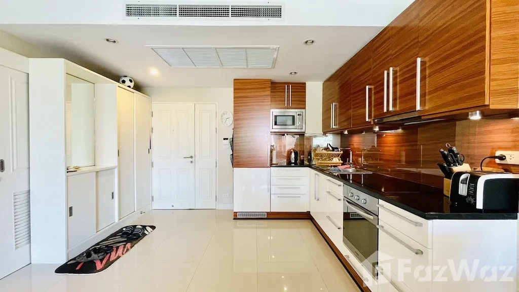 1 Bedroom Condo Foreign Freehold with Sea View for Sale  1378540